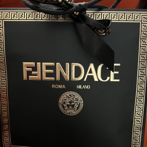 FENDACE GOLD BAROQUE BIKINI TOP - Picture 2 of 2